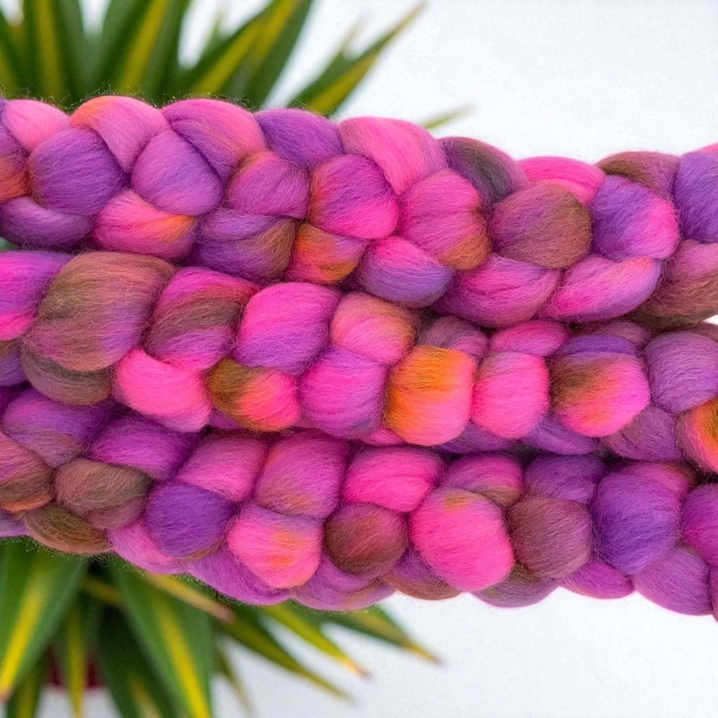 Amethyst Ember - 100% Corriedale Wool - Spinning/Felting Fibre/Fiber