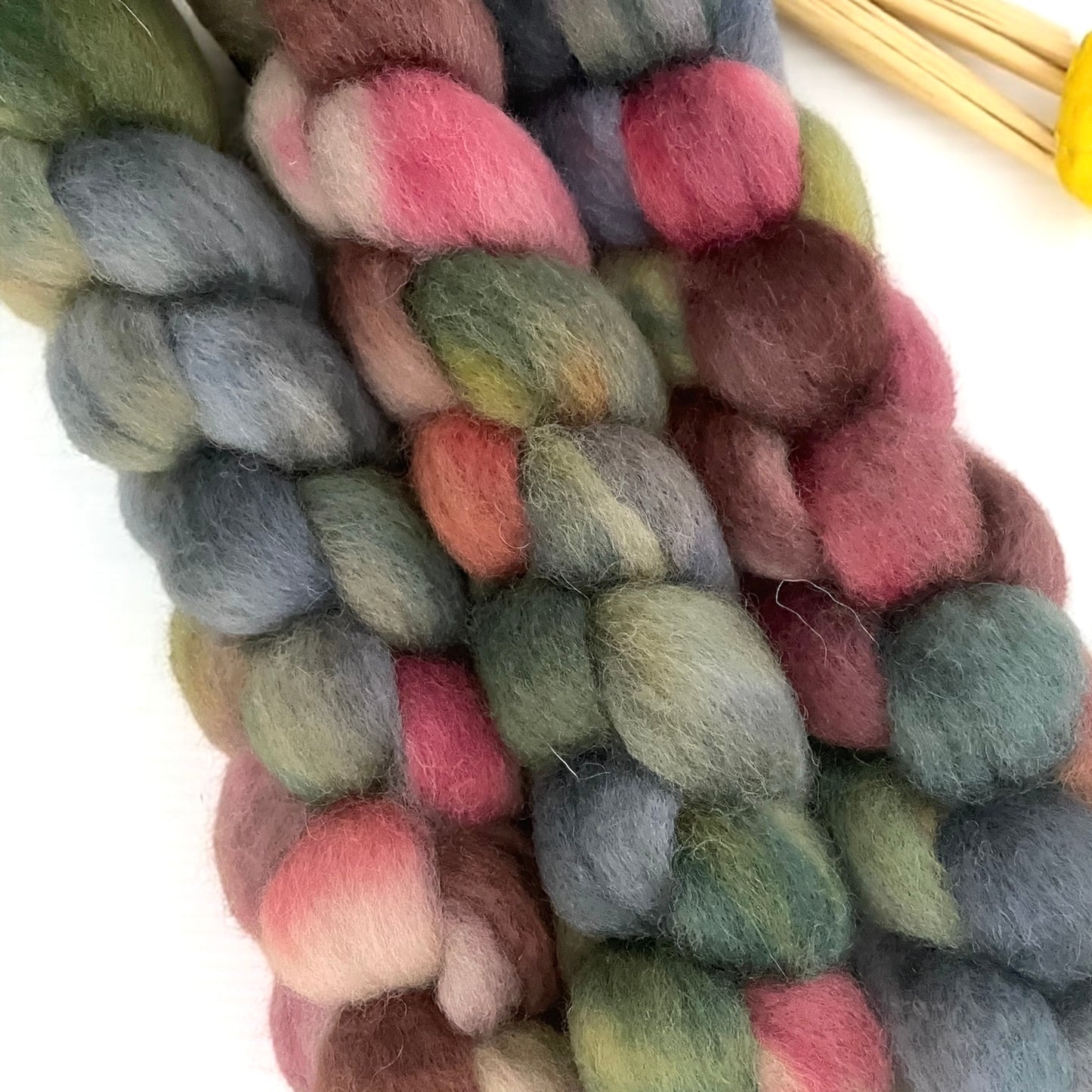 Moss & Heather - 100% Blue Faced Leicester Wool Fibre/Fiber 90g