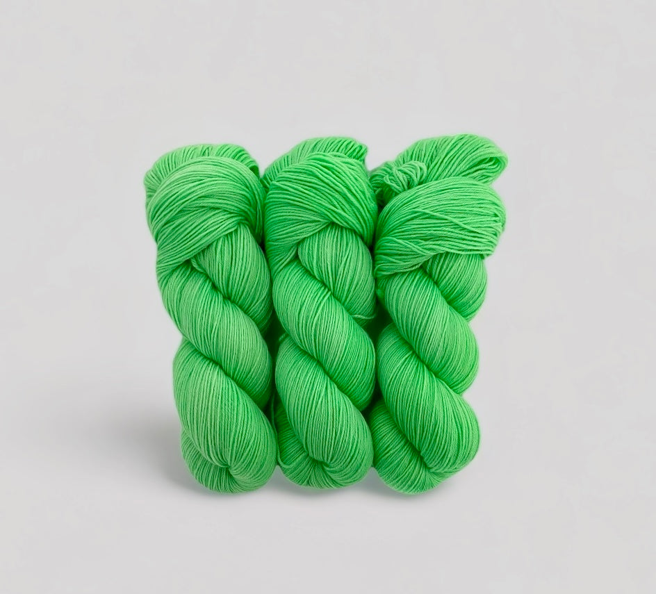 Sustainable Fingering Weight Semi-Solids - Choose your colour