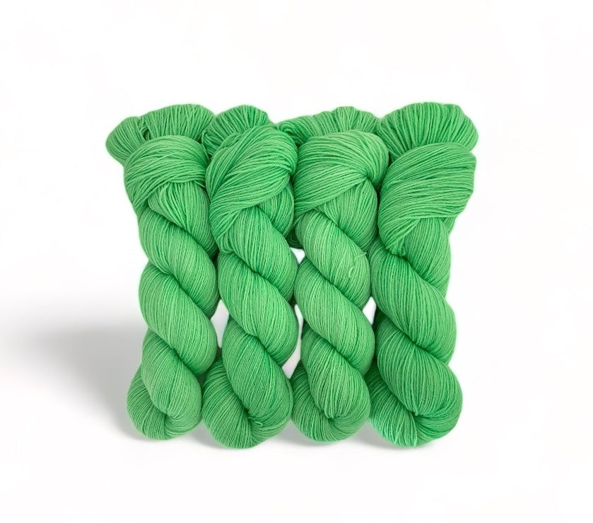 Apple Drop - Fingering/Sock Weight