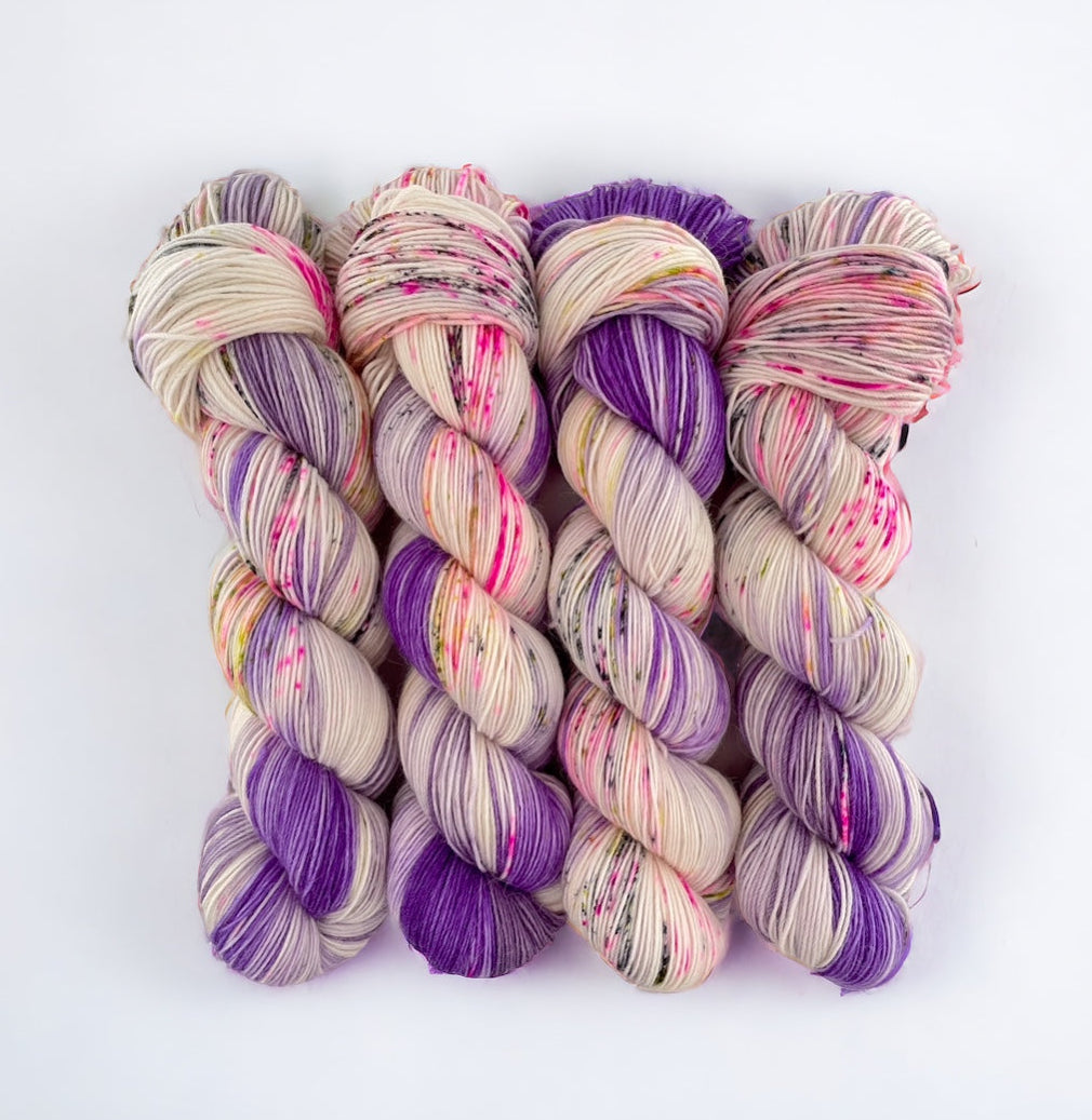 A high-quality blend of alpaca, merino, and nylon, making it both soft and durable. The bright colors are hand-dyed, adding a unique touch to each skein. Perfect for any project, Violet Posy will bring both color and durability to your knitting or crocheting.