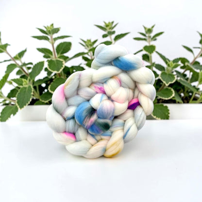 Sunburst Skies - 70% SW Merino Wool 20% Cashmere 10% Nylon Spinning Fibre/Fiber