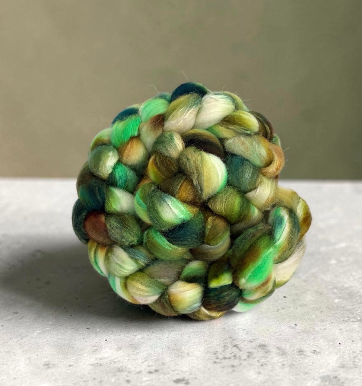 Tangled Ivy - 70% BFL Wool 30% Tussah Silk - Fibre/Fiber
