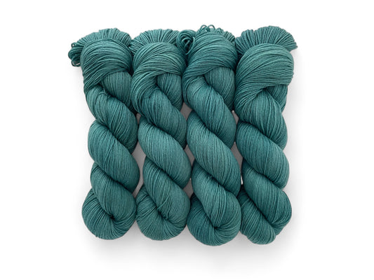 Peacock Feather -Cashmere Fingering/Sock Weight