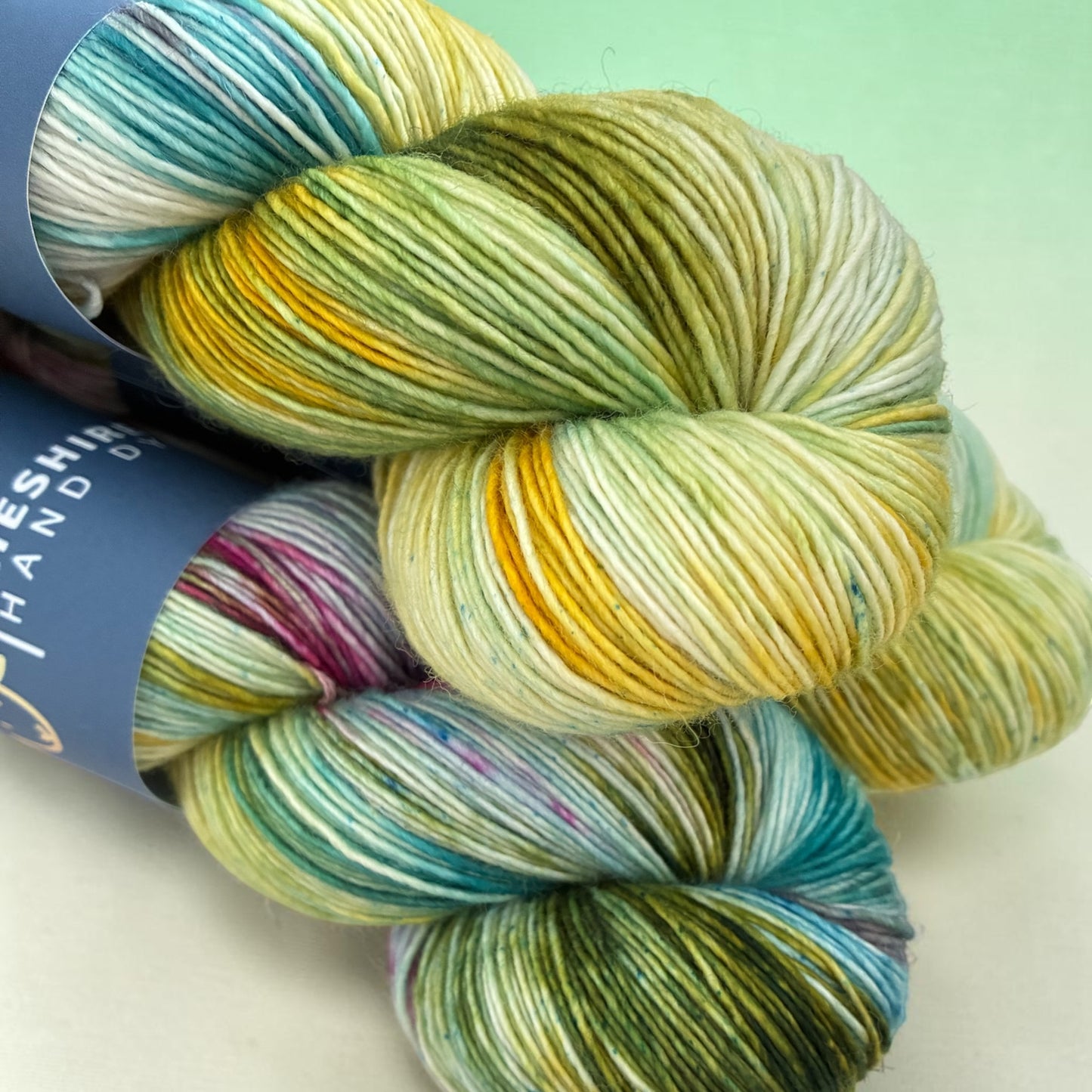 Sunlit Moss -  Fingering Weight. - Single Ply 100% SW Merino