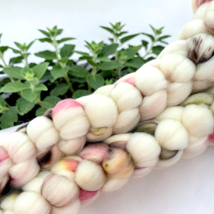 Garden Mint & Peony - 70% SW Merino Wool 20% Cashmere 10% Nylon Spinning Fibre/Fiber