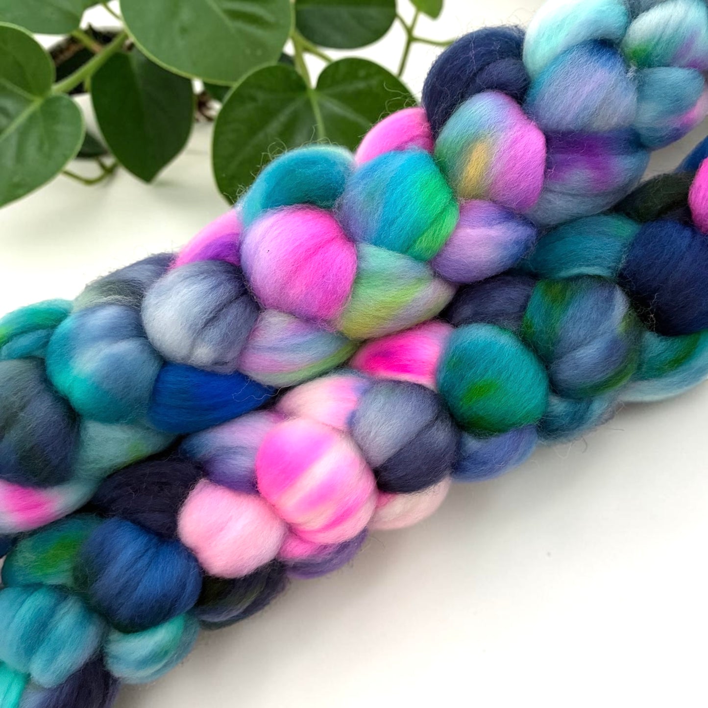 Secret Oasis - 70% SW Merino Wool 20% Cashmere 10% Nylon Spinning Fibre/Fiber
