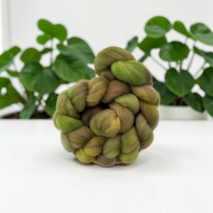Woodland Path - 100% Corriedale Wool Top Spinning/Felting Fibre/Fiber