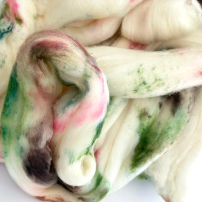 Secret Bramble - 100% SW Merino Spinning Fibre/Fiber