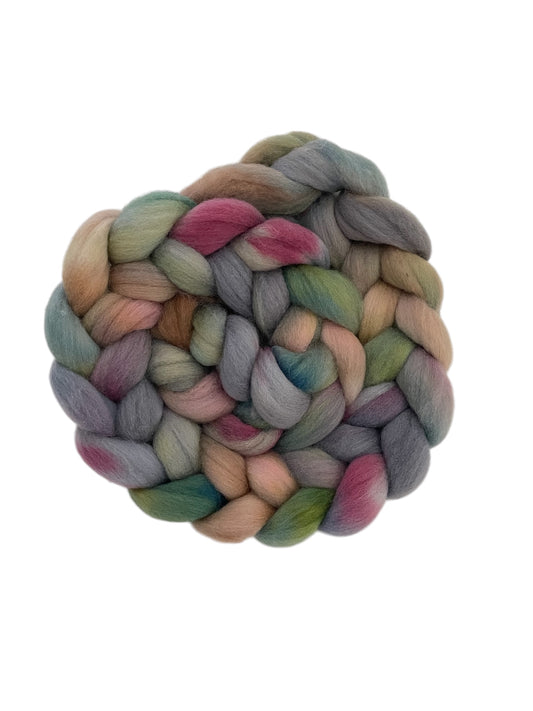 Happy 06 - 100% Cormo Wool  Spinning Fibre/Fiber
