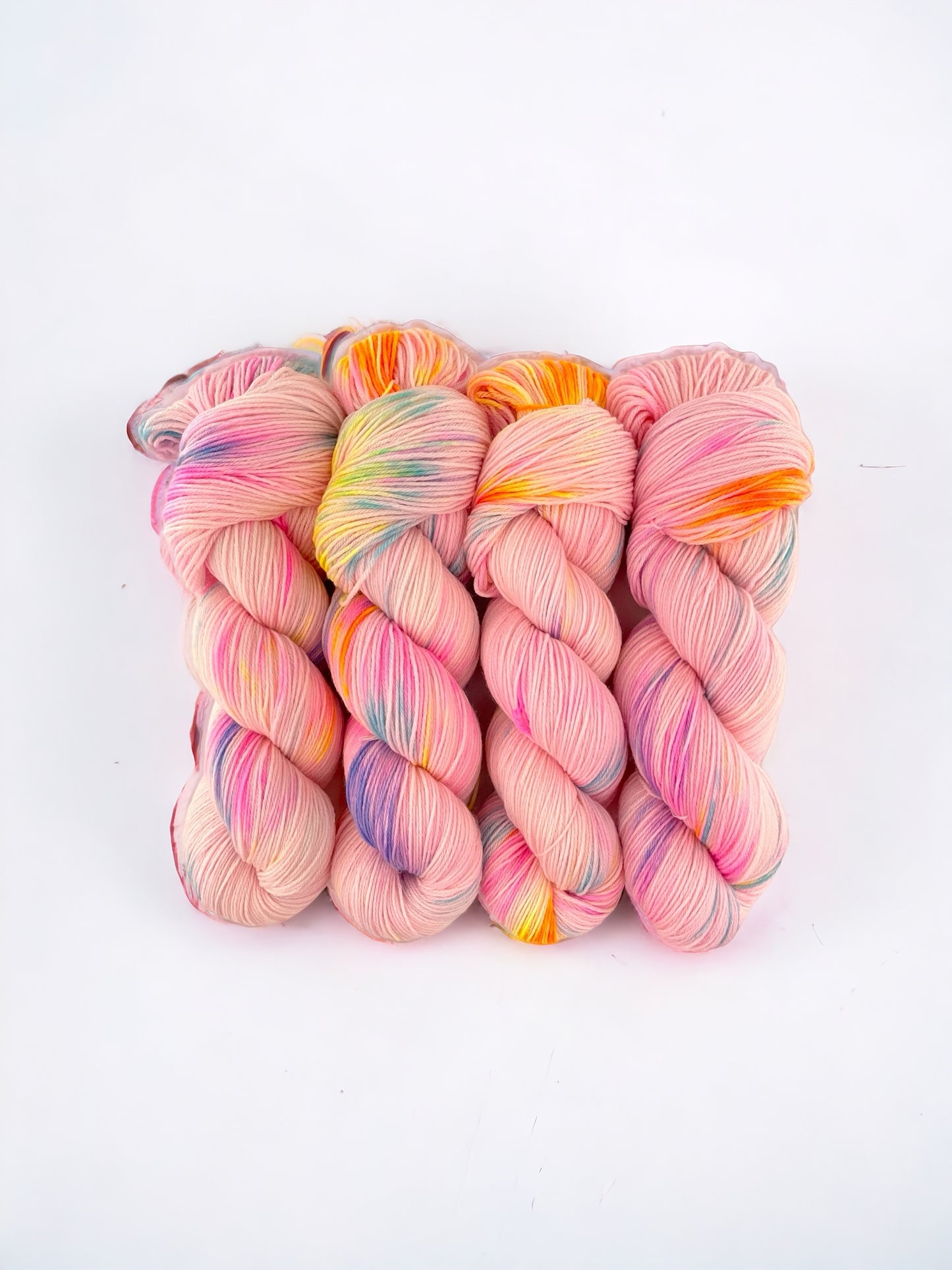 100% Sustainable Merino Wool.  4 ply Fingering weight. the perfect solution for eco-conscious crafters. This exquisite PALE PINK SUSTAINABLE MERINO HAND DYED YARN is not only beautiful, but also environmentally friendly. Crafted with care and dyed by hand.