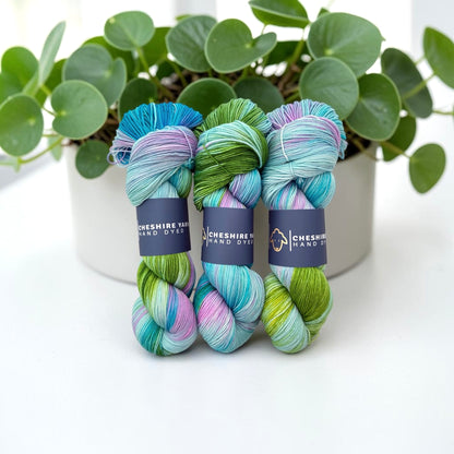 Hydrangea Leaf -  Fingering Weight - SW Merino Wool & Mulberry Silk