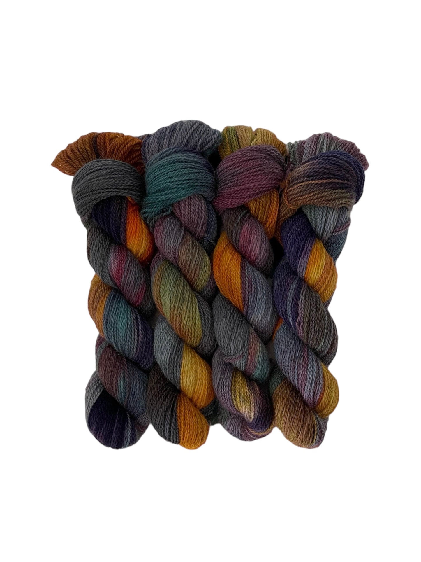 A beautiful blend of Bluefaced Leicester and Merino wool. With great stitch definition and soft enough to wear next to the skin this yarn is ideal for everything from sweaters to beautiful shawls and accessories.