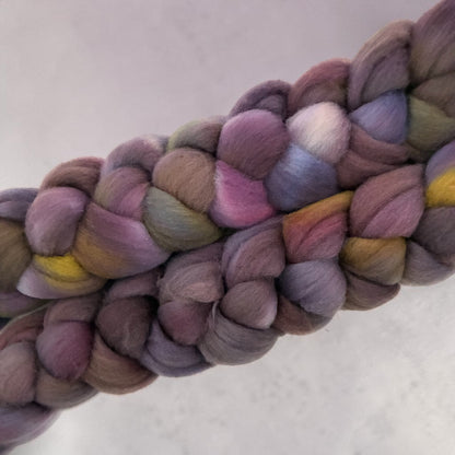 Norwegian Night - 100% Targhee Wool Top Wool Spinning/Felting Fibre/Fiber