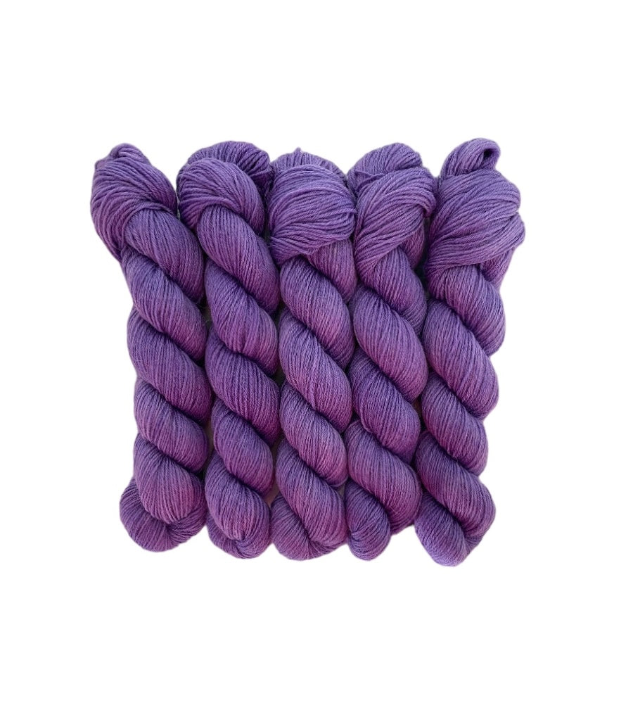 Peruvian Highland Wool 50g - Fingering/Sock weight