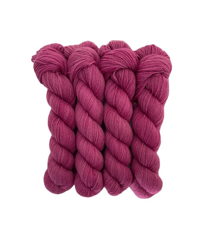 Peruvian Highland Wool 50g - Fingering/Sock weight