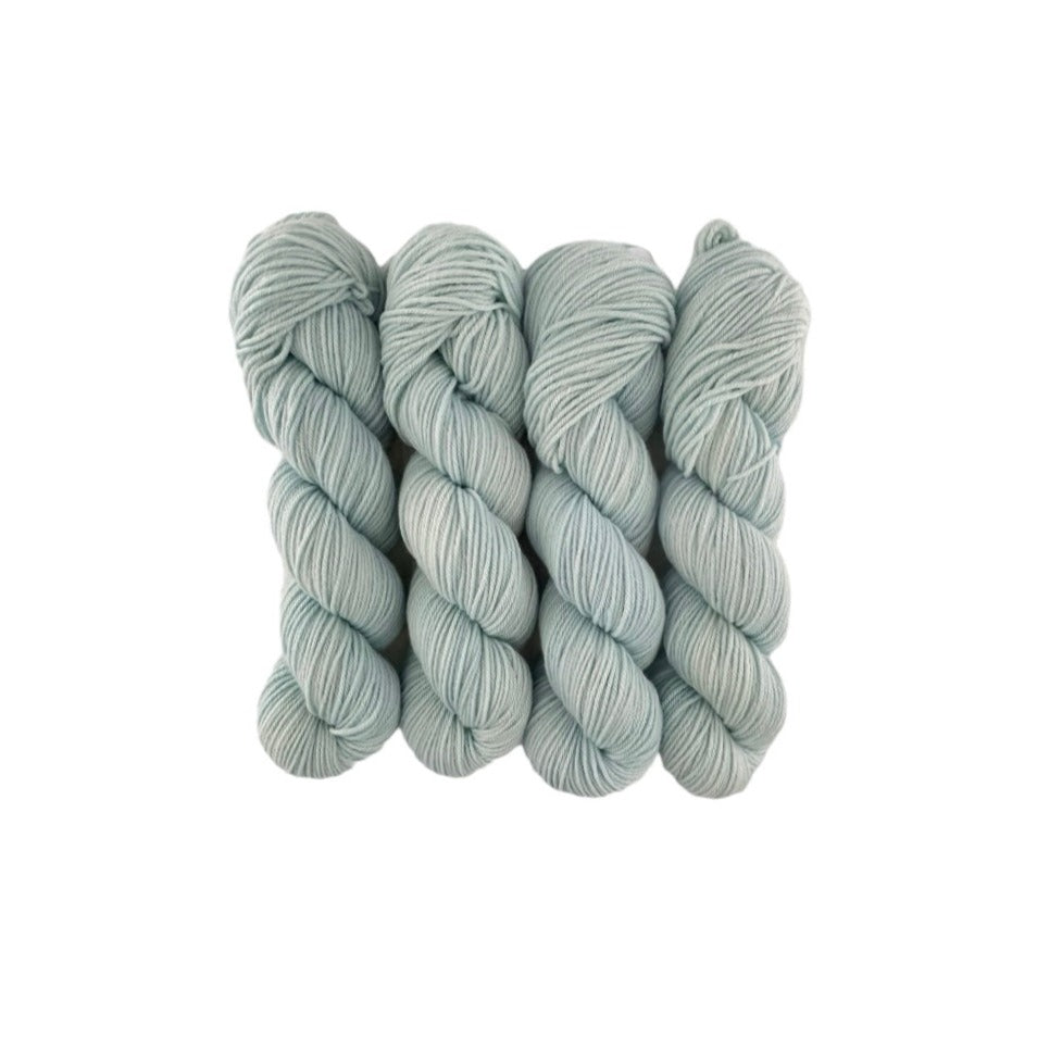 Introducing ICE, the ultimate blend of style and sustainability. Made from 100% organic merino wool, our hand-dyed base of pale blue offers a luxurious and eco-friendly choice for your wardrobe. 