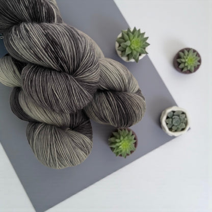 Toy Soldier - Single Ply - 100% Merino Wool