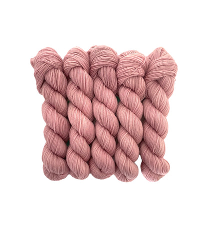 Peruvian Highland Wool 50g - Fingering/Sock weight