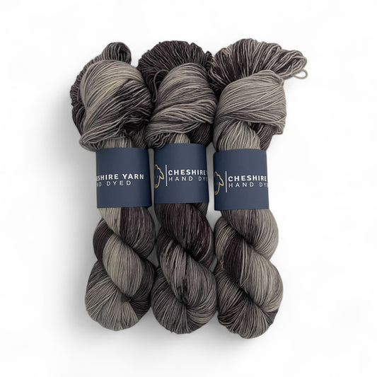 Toy Soldier - Single Ply - 100% Merino Wool