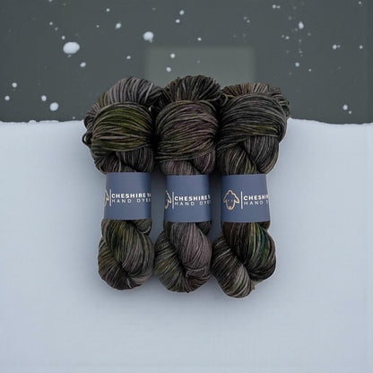 TOY SOLDIER - Hand Dyed Yarn - 100% Extrafine Superwash Merino Wool - Fingering/Sock Weight Singles Yarn - 100g Skein